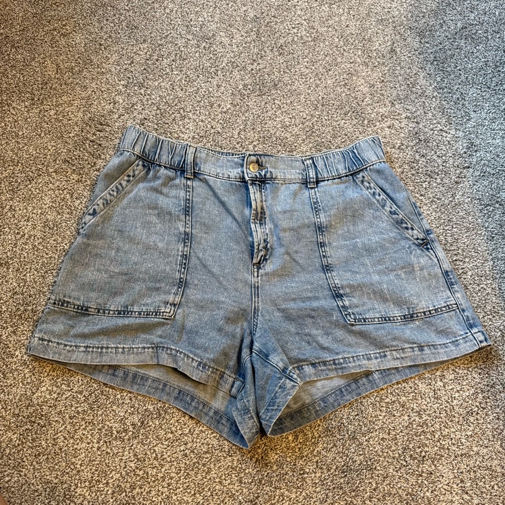 GAP Denim Shorts XL